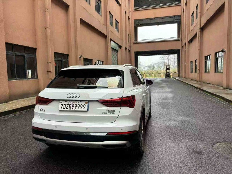 重庆23年奥迪Q39