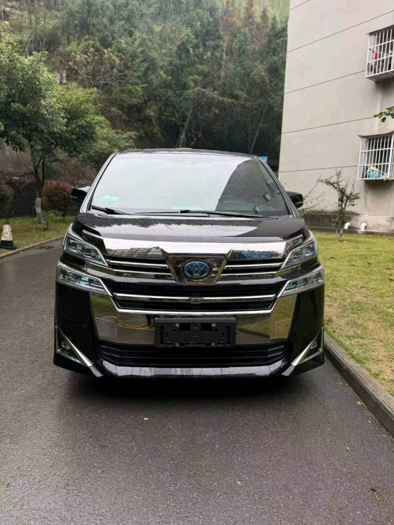 重庆20年丰田威尔法1