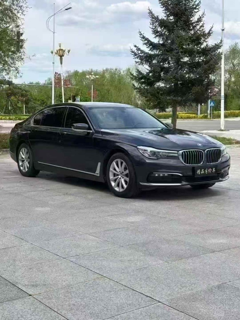 吉林17年宝马7系3