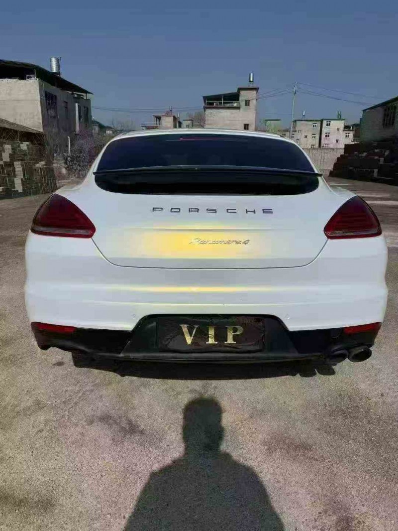 赣州14年保时捷帕拉梅拉9