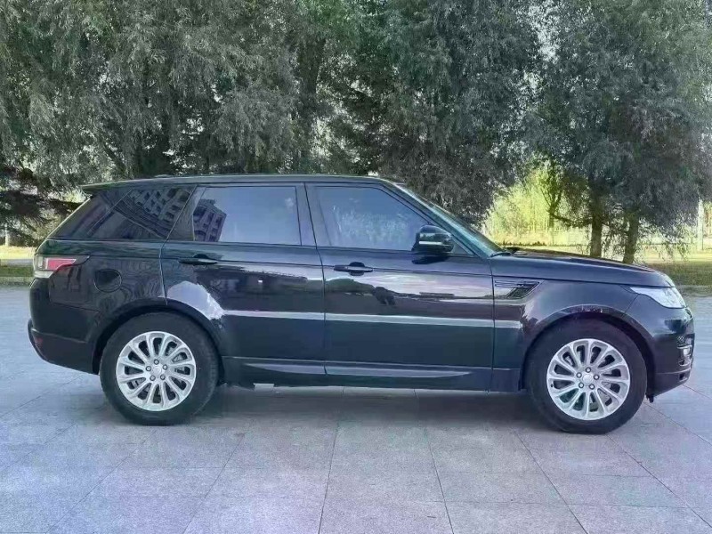 吉林16年路虎揽胜运动6