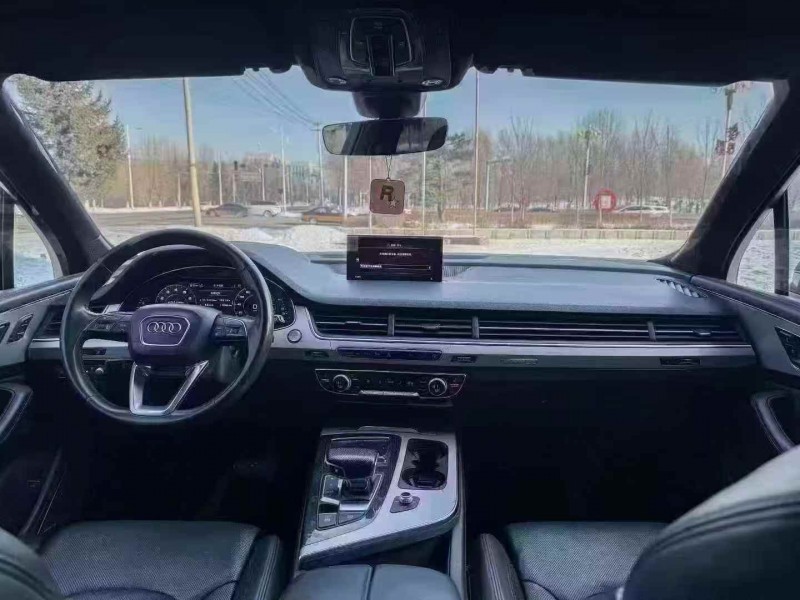 吉林18年奥迪Q74