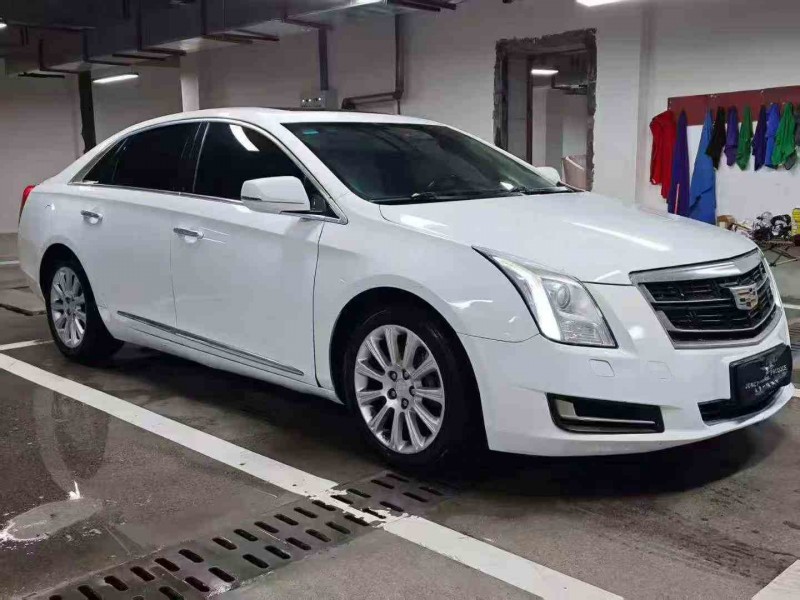 安顺16年凯迪拉克XTS3