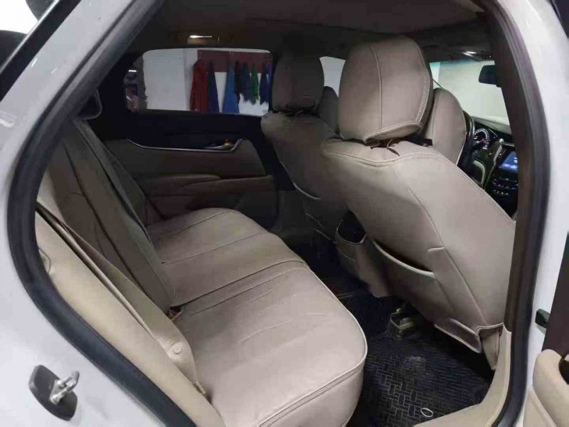 安顺16年凯迪拉克XTS5