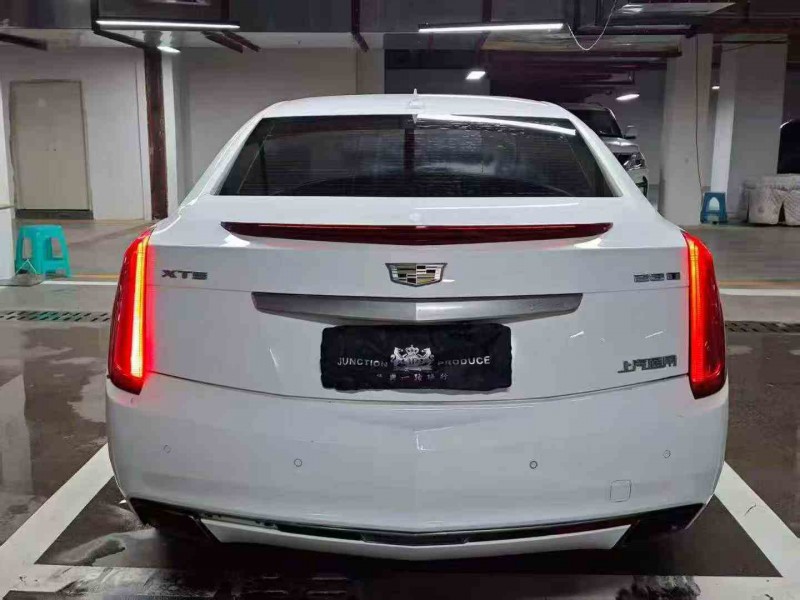 安顺16年凯迪拉克XTS9