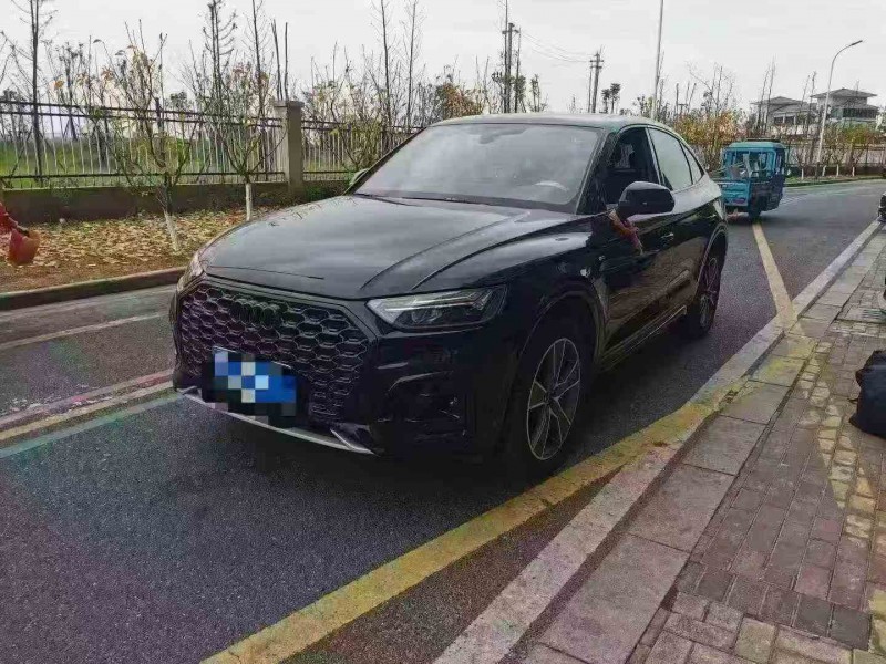 赣州23年奥迪Q53