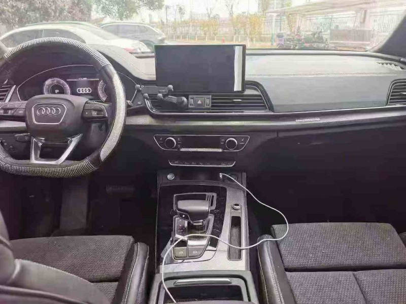 赣州23年奥迪Q56