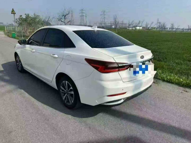 蚌埠22年福特福睿斯8