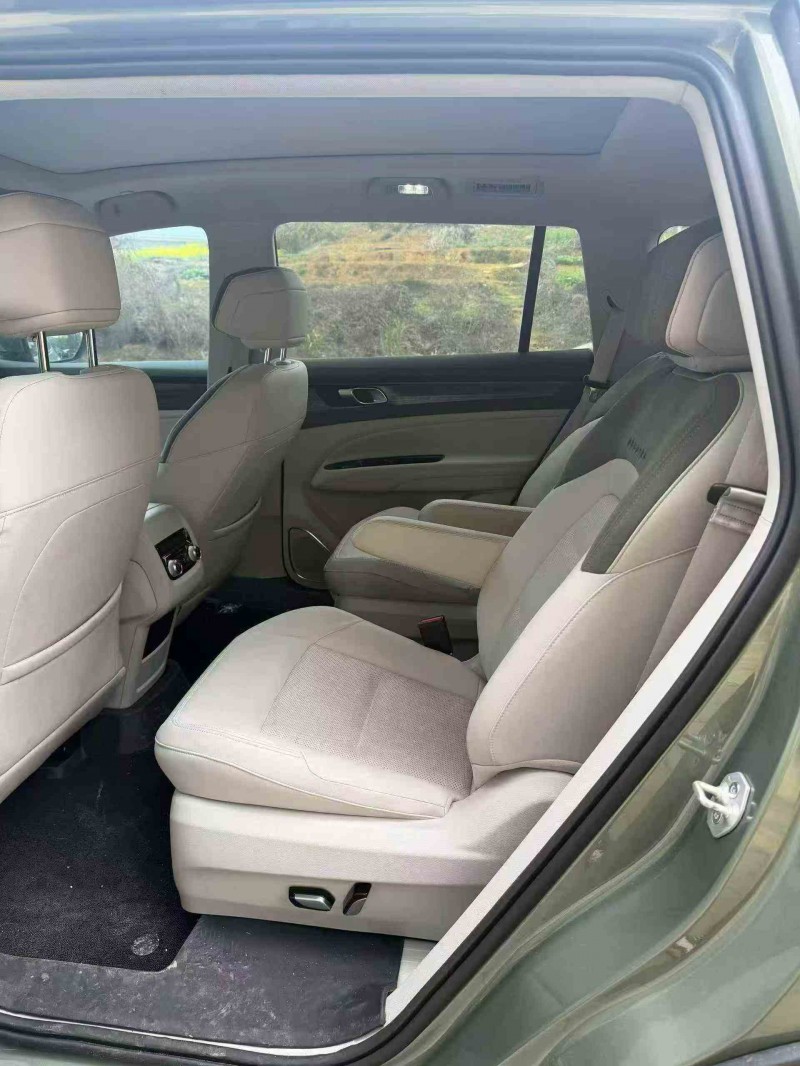 鹰潭25年福特领裕4