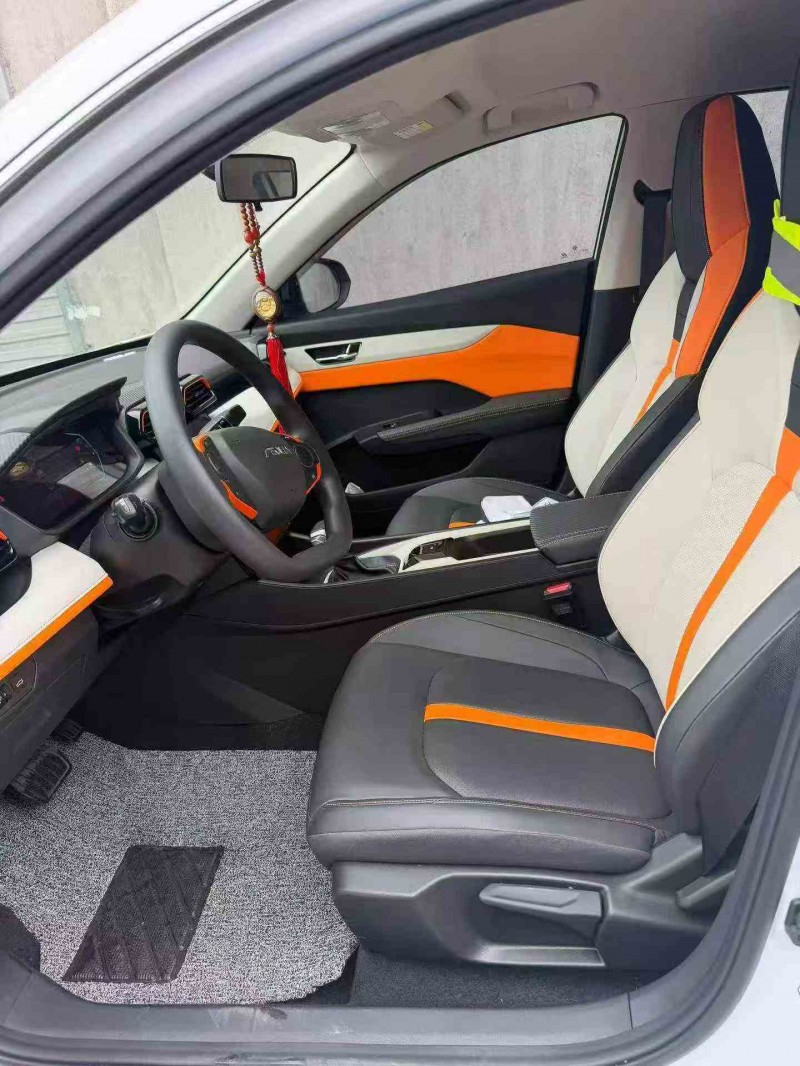 溫州25年東風奕炫4