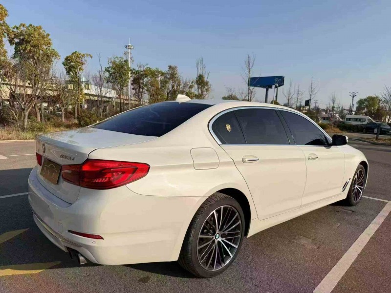 思茅18年寶馬5系7