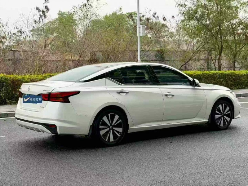 東莞21年日產天籟8