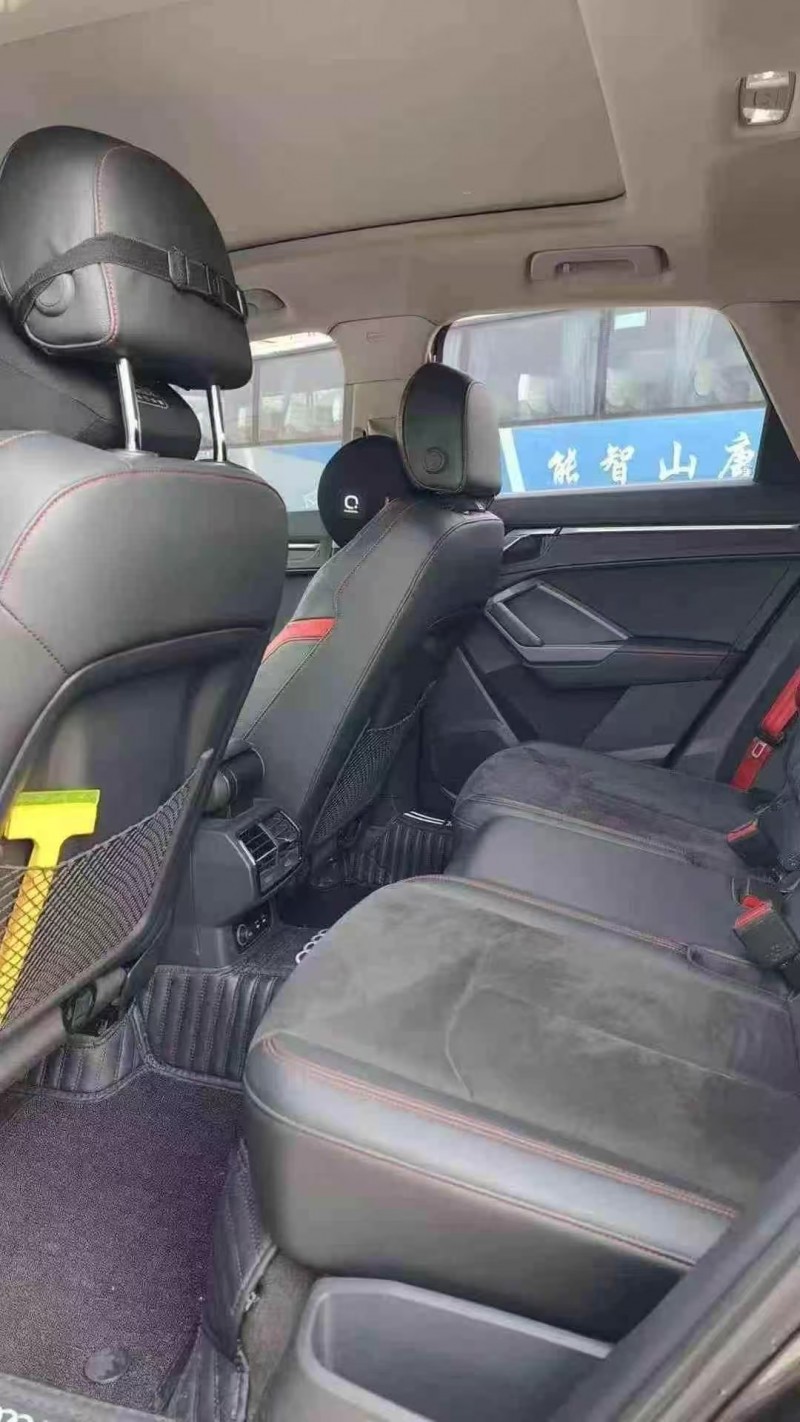 秦皇岛21年奥迪Q38