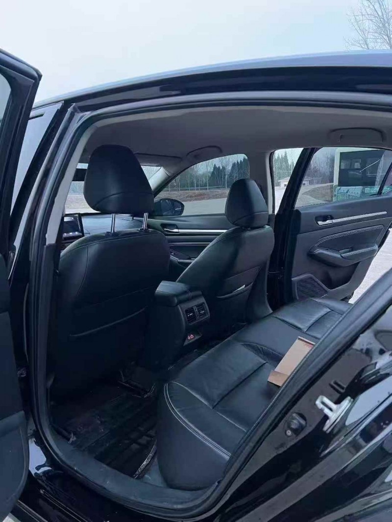 菏泽22年日产天籁4