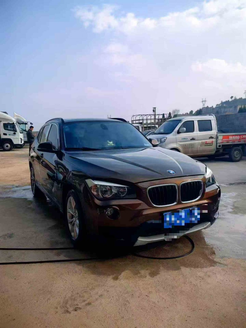 毕节14年宝马X12