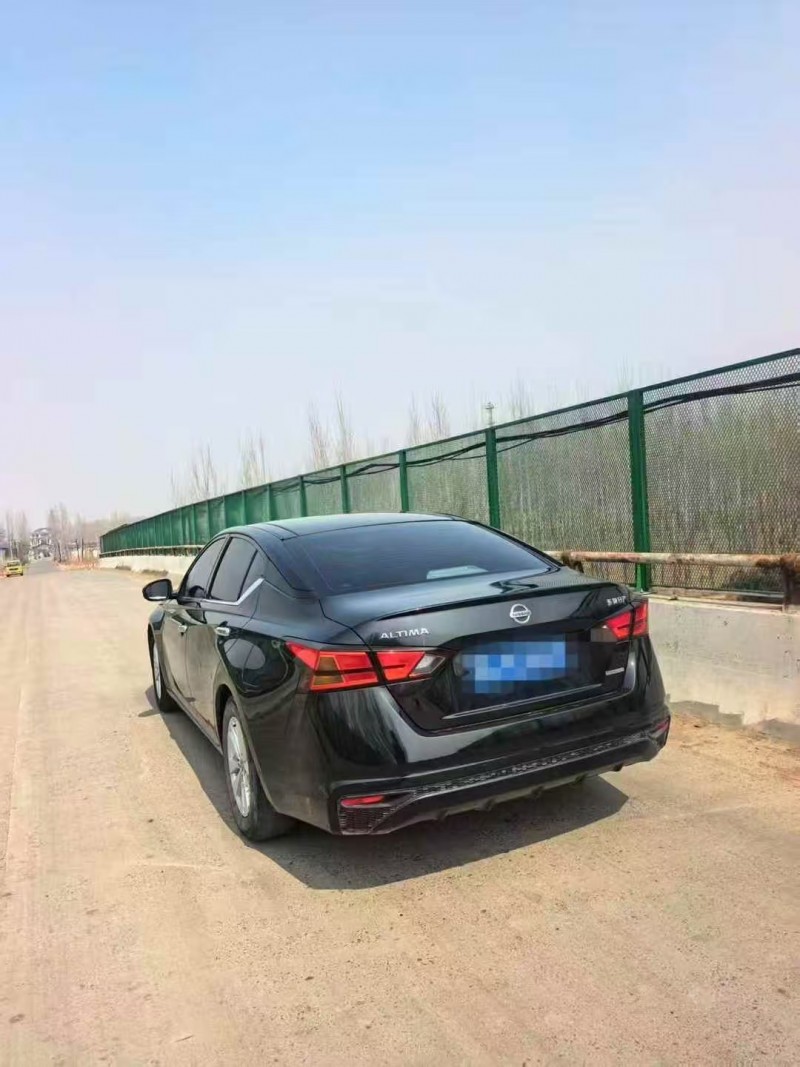 菏泽19年日产天籁7