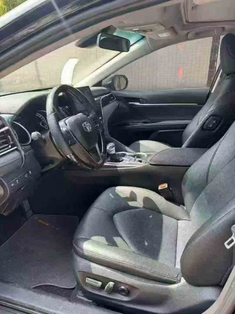 深圳23年丰田凯美瑞3