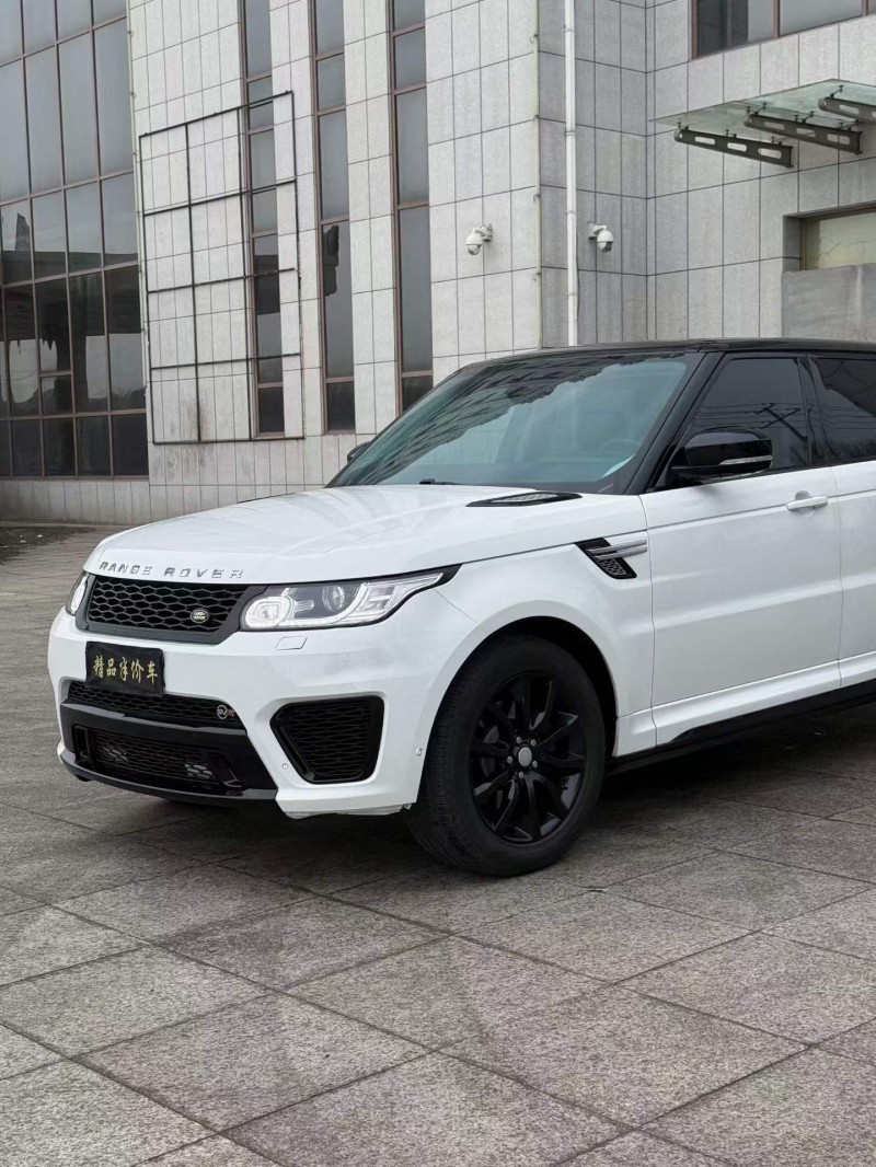 吉林18年路虎揽胜运动3