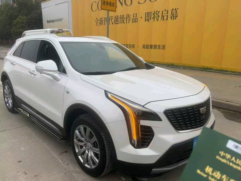 武汉20年凯迪拉克XT44