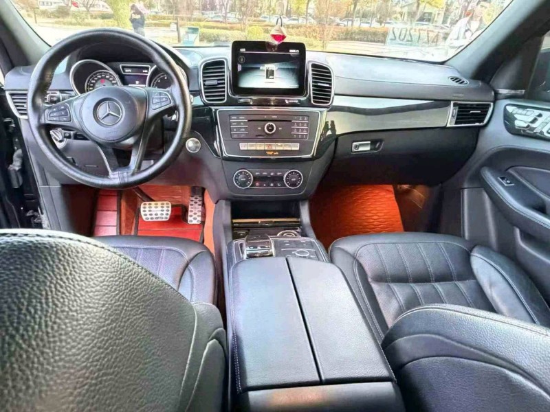 临沧17年奔驰GLS4