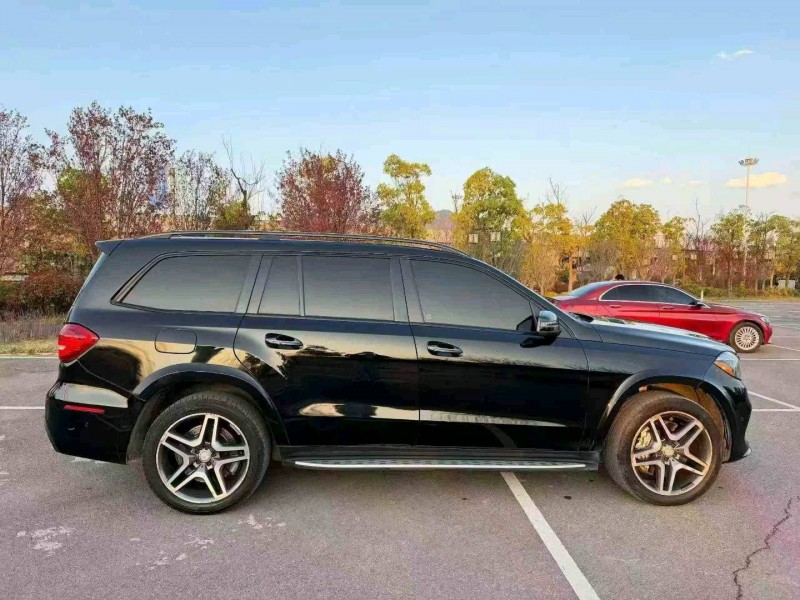 临沧17年奔驰GLS8