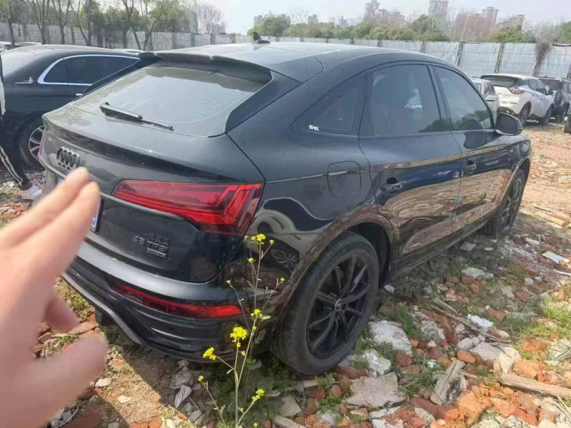武汉23年奥迪Q56