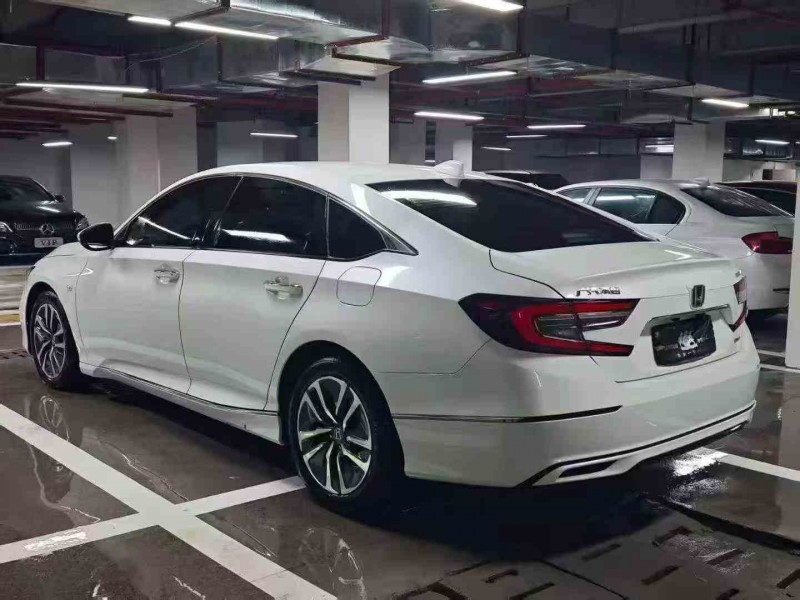 安顺23年本田雅阁8