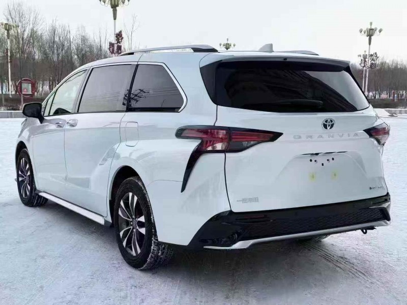 吉林26年丰田格瑞维亚3