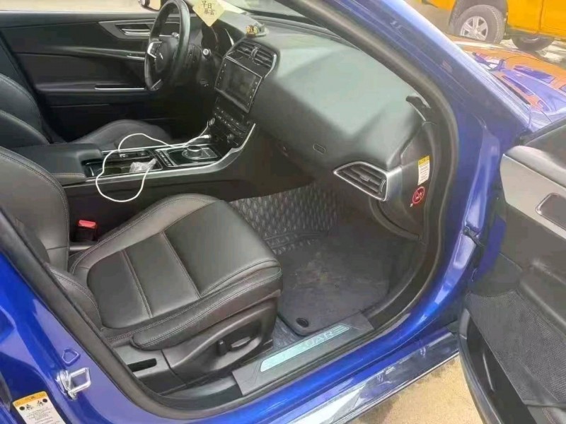 武汉18年捷豹XFL8