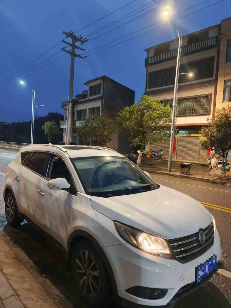 安顺18年东风风光2