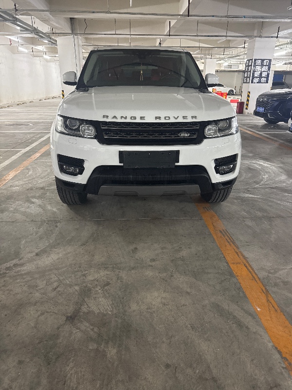 成都17年路虎揽胜1