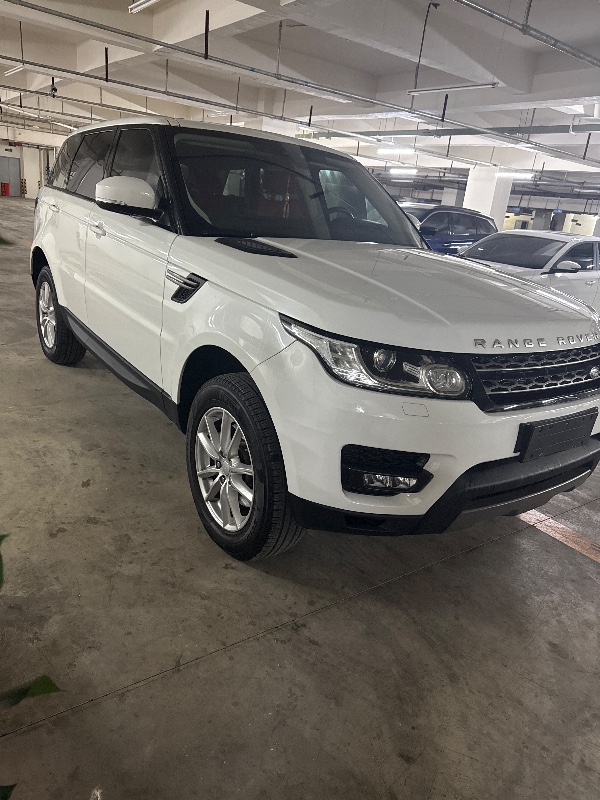 成都17年路虎揽胜2