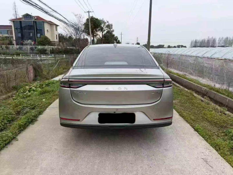 嘉兴25年传祺埃安S9