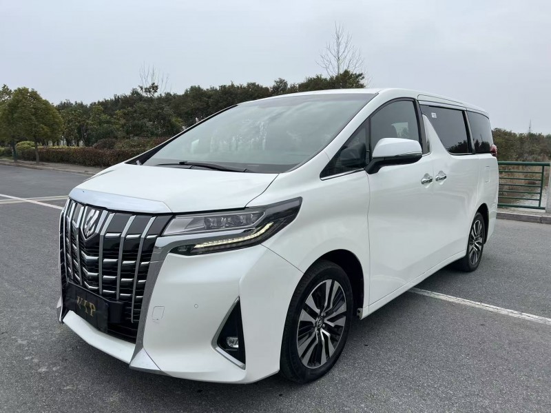 鹽城18年豐田埃爾法3