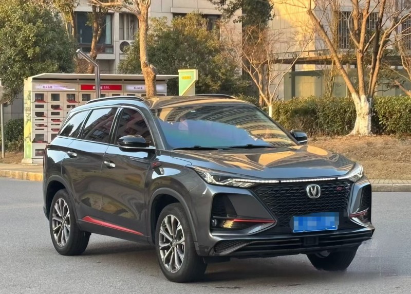 徐州19年长安汽车CS752