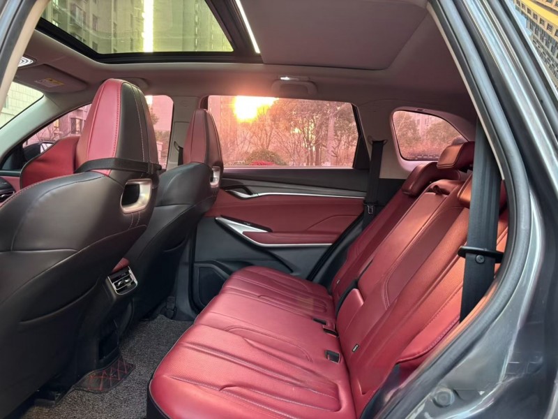 徐州19年长安汽车CS757