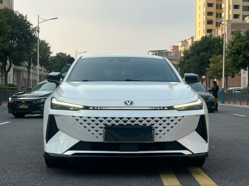 东莞24年长安汽车UNI1