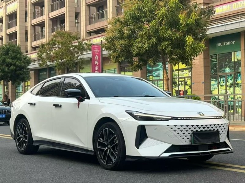 东莞24年长安汽车UNI6