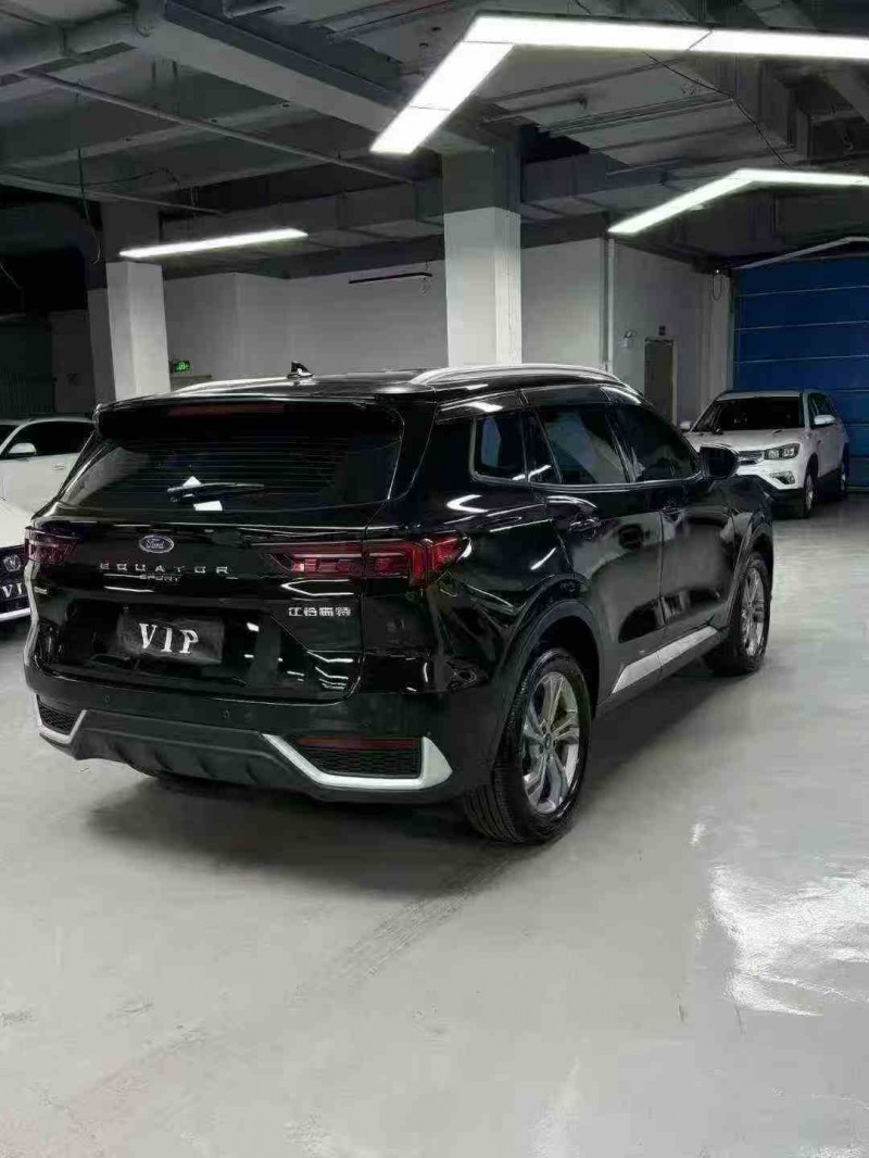 保山24年福特领睿8