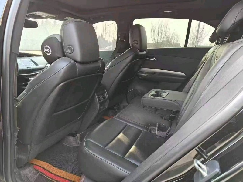 安阳20年凯迪拉克XT45