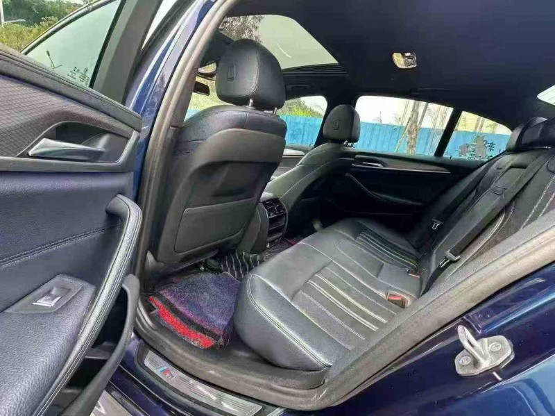 莆田19年宝马5系4