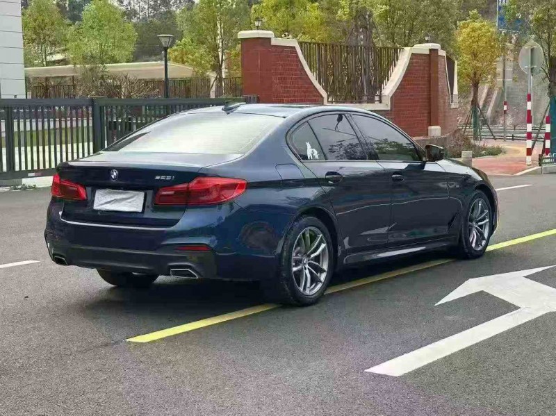 莆田19年宝马5系8
