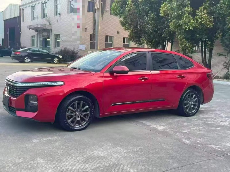 漳州21年宝骏RC53