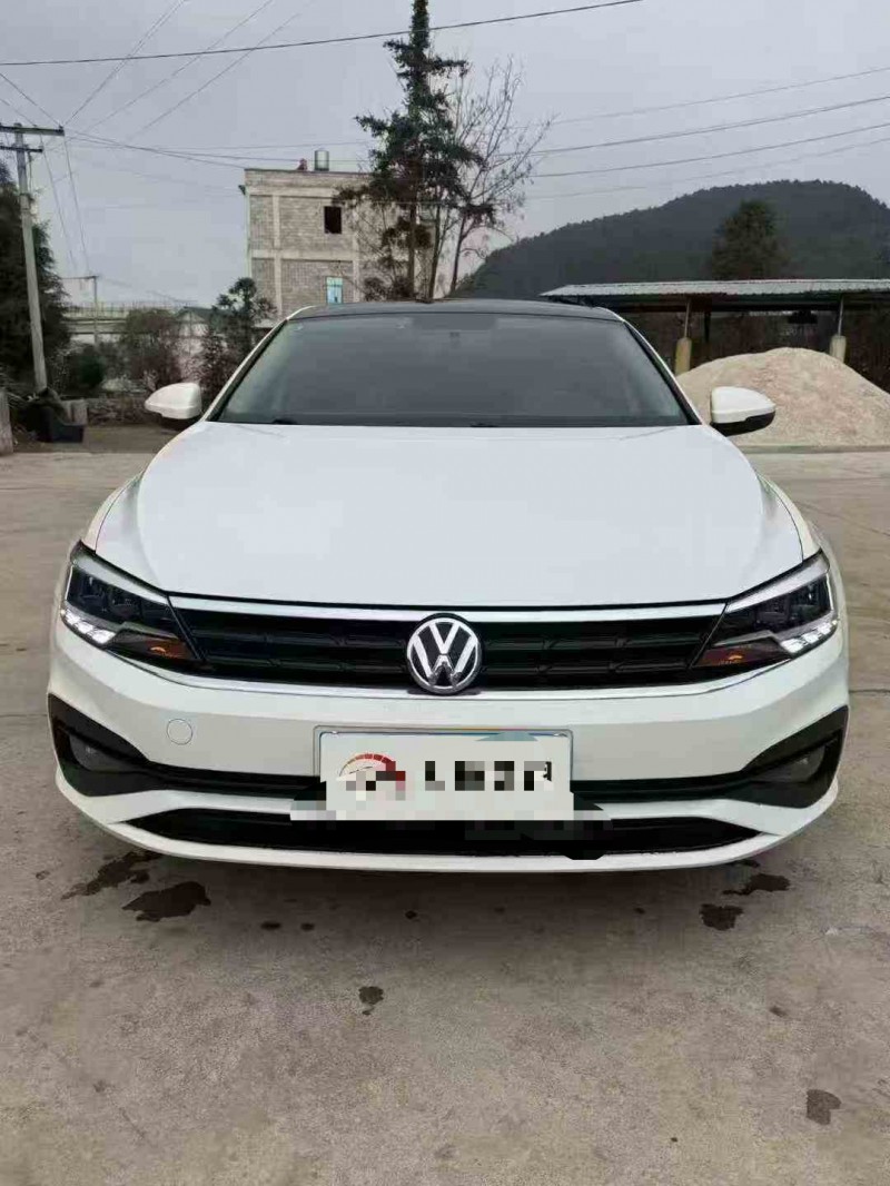 安顺21年大众凌渡1