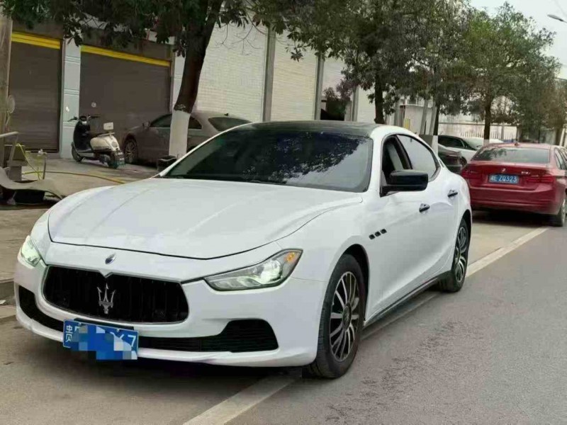 毕节16年玛莎拉蒂Ghibli3