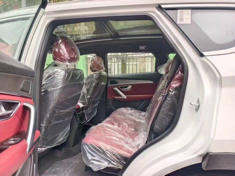 成都25年奇瑞捷途8