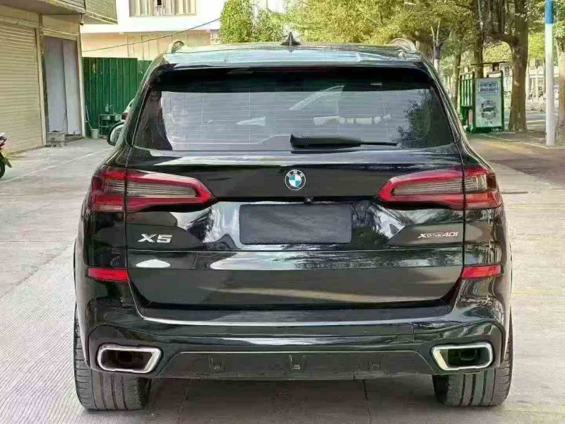 龍巖20年寶馬X59