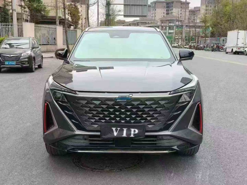 瀘州24年長安汽車歐尚1