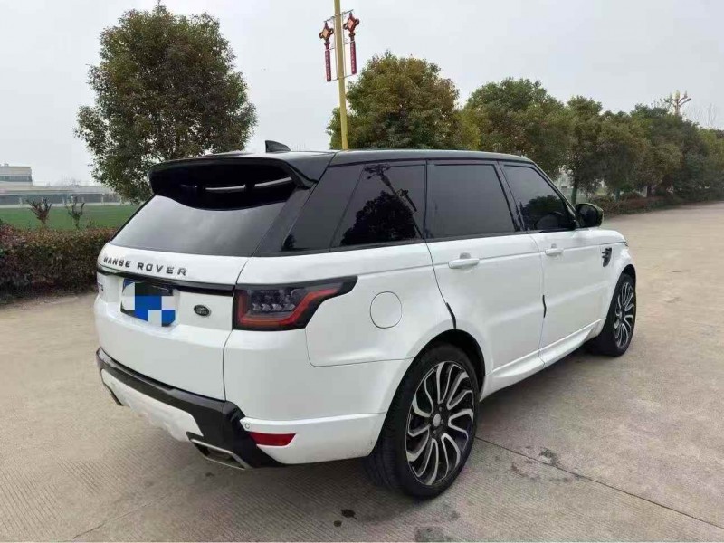 常州20年路虎攬勝運動9