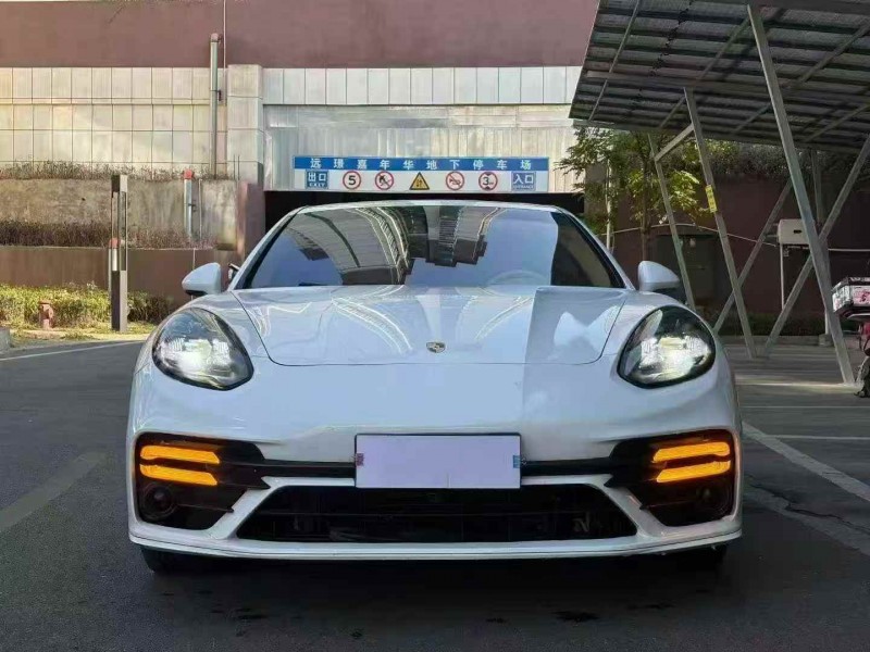 遂寧16年保時捷Macan1